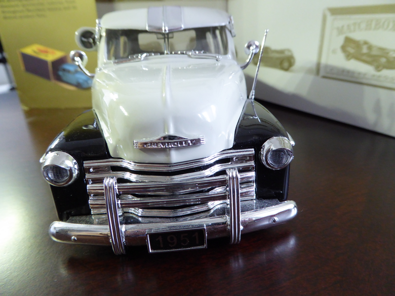 Same as the other Jada above. The bumper however has bumper guards and visors on the headlights.